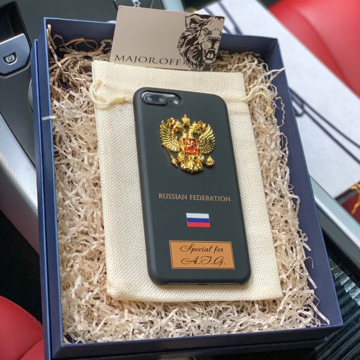 Именной чехол для iPhone с гербом России