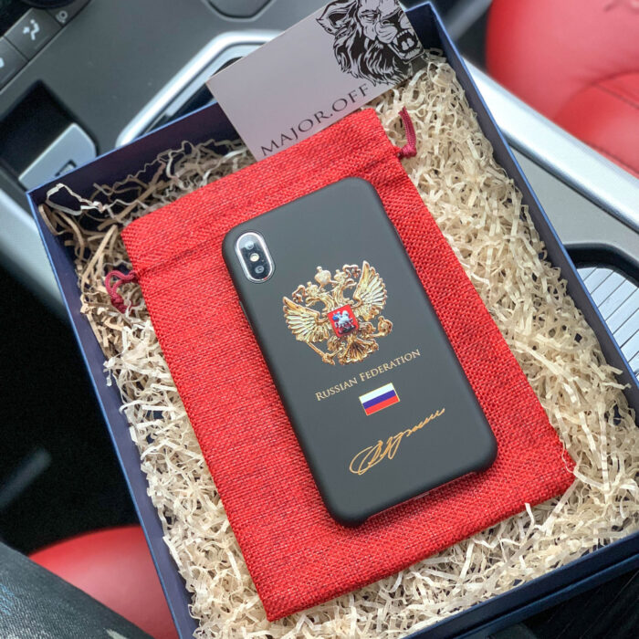 Чехол для iPhone с принтом герб России и подпись