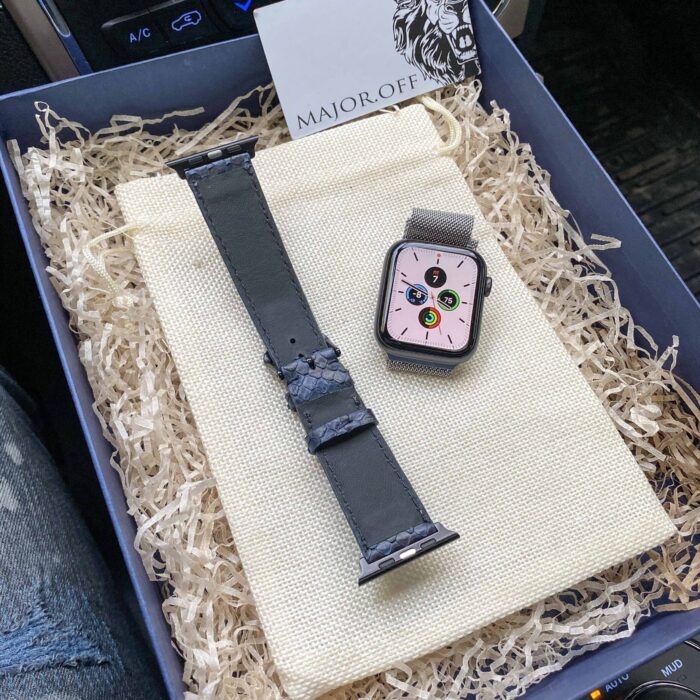 Ремешок для Apple Watch из питона темно-синего цвета