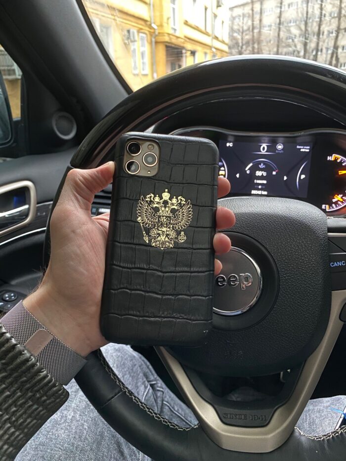 Чехол для iPhone из кожи под крокодила с гербом России