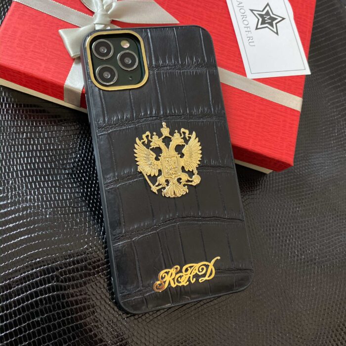 Чехол для iPhone из кожи крокодила именной с гербом России