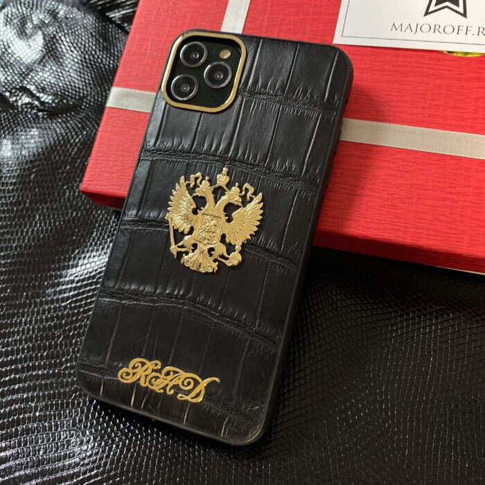 Чехол для iPhone из кожи крокодила именной с гербом России