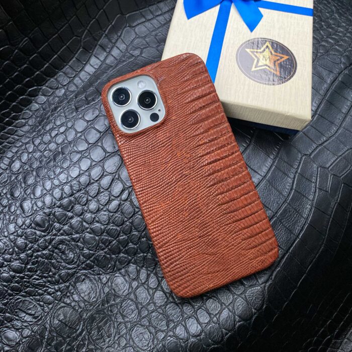 Чехол для iPhone из кожи игуаны коричневый