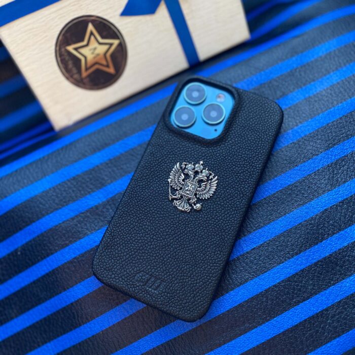 Чехол для iPhone кожаный черный именной с гербом России