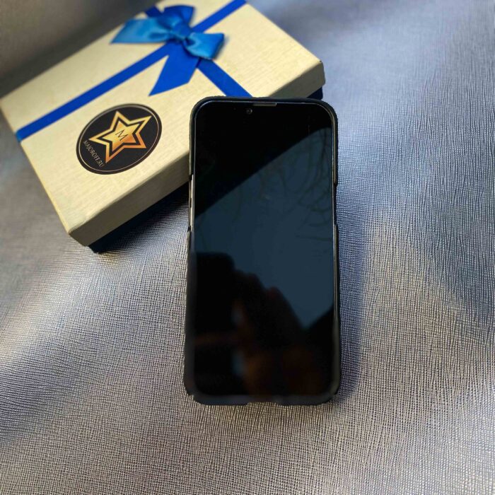 Чехол для iPhone из кожи черный