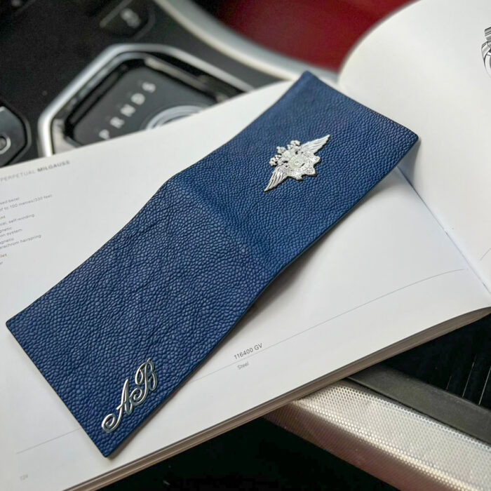 Обложка на удостоверение МВД кожаная с гербом синяя