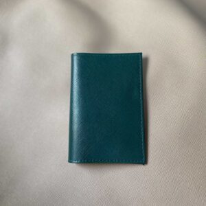 Обложка на паспорт кожаная зеленая