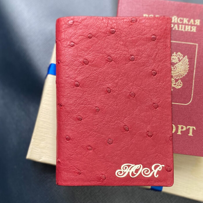 Обложка на паспорт из страуса