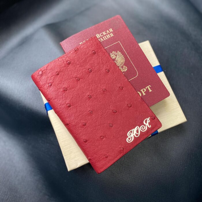 Обложка на паспорт из страуса