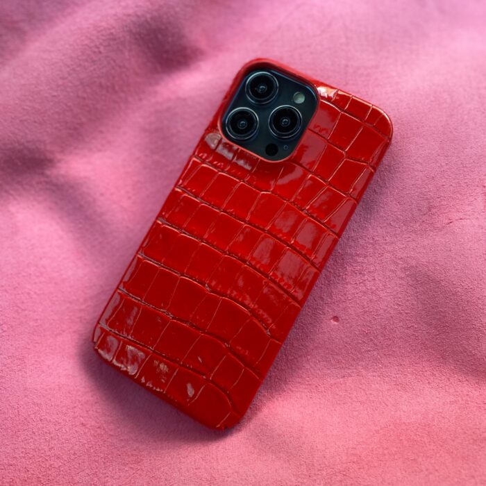 Чехол для iPhone кожаный красный