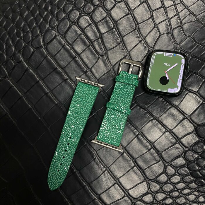 Ремешок для Apple Watch из кожи ската зеленый