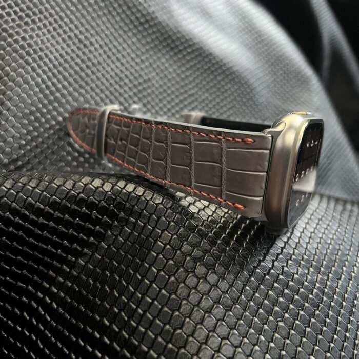 Ремешок для Apple Watch Ultra из кожи крокодила серый