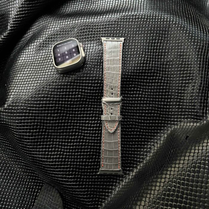 Ремешок для Apple Watch Ultra из кожи крокодила серый